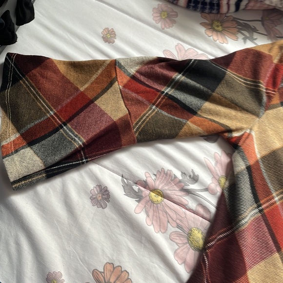 Gingham Patterned Dress - Picture 2 of 6